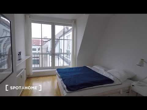 Stylish 1-bedroom apartment for rent in Kreuzberg - Spotahome (ref 208719)