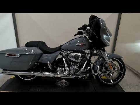 2026 Harley-Davidson Street Glide Grand American Touring FLHX