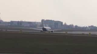 preview picture of video 'SP-LLE Lot Charters start z Lotniska Okęcie EPWA 29|Boeing 737'