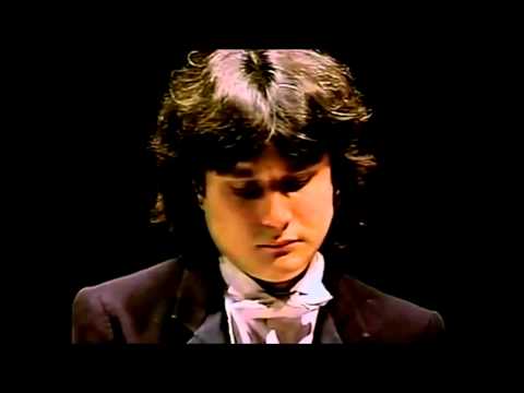 Alexei Sultanov  Alexander  Scriabin Prelude in E flat minor