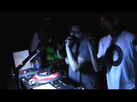 Festa Digital Dubs na Casa da Matriz MC Lápide e Biguli Freestyle