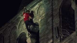 preview picture of video 'Alain Robert de passage à St-Maurice en Suisse'