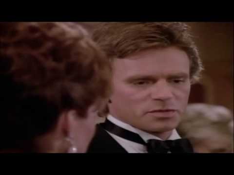 Screencapture Video MacGyver - Hold My Hand