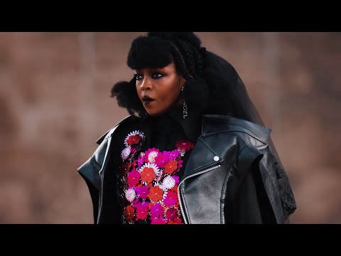 Lauryn Hill ft. Nas & Havoc – You Know The Deal (Music Video)