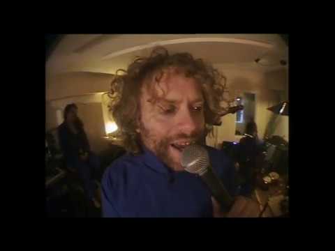 Benny Sings - Music (live at Benny Sings Studio)