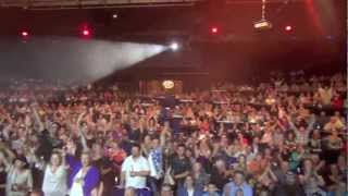 Lights On The Hill - Lee Kernaghan & The Wolfe Brothers