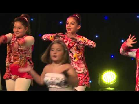 04 Елена Силјановска - Насмевки