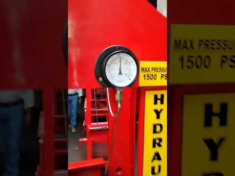 Semi Automatic 40 Ton Hydraulic Press Machine