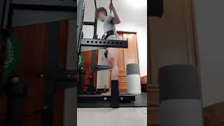 [問題] 請問我深蹲有無改善