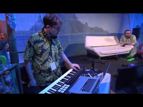 Jesse Cox & The Super Beard Bros - Jake Kaufman Playing Keys - OrbytPlay Indie Games Live-Stream