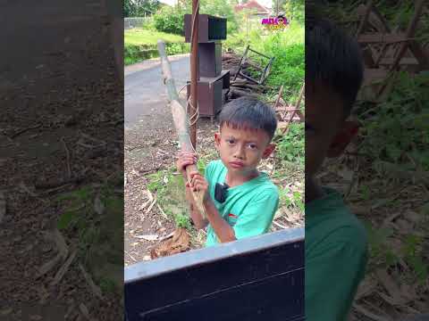 AZKA GA MAU NOLONGIN TIAN SAAT MAU NAIK MOBIL😁🙏 #comedy #funny #shorts #humor