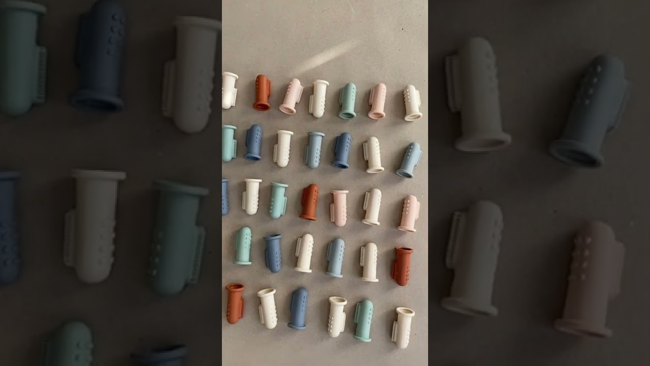 Mushie Finger Toothbrush - Cambridge Blue / Shifting Sand