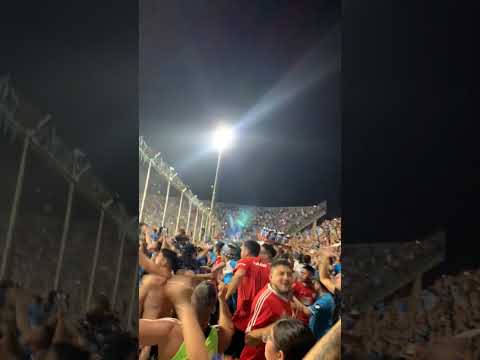 "HINCHADA DE BELGRANO PERDIENDO 3 a 0 " Barra: Los Piratas Celestes de Alberdi • Club: Belgrano