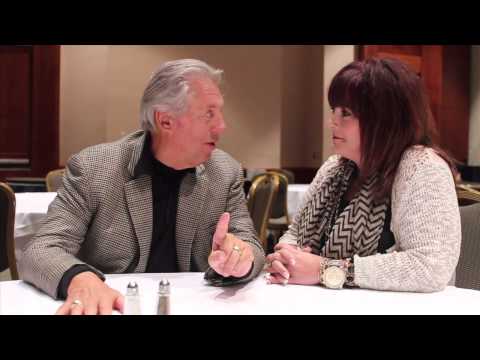 MOVEMENT: "A Minute With Maxwell" with the Kari Smith of Buckle