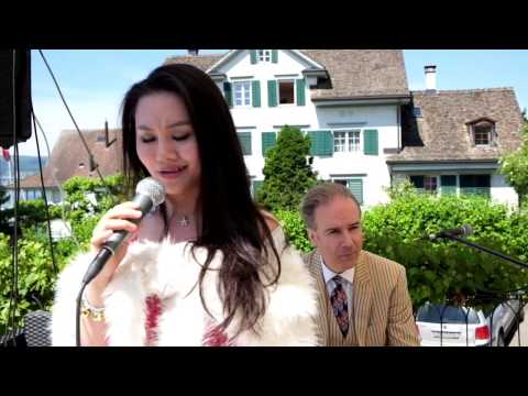 ElvaBai with David Ruosch The Moon Represent My Heart