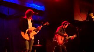 Alejandro Escovedo &quot;This Bed is Getting Crowded&quot;