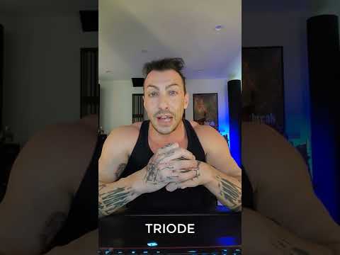 Triode vs Pentode: What's the Difference?? (TUBE GEAR) #shorts