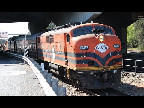 EMD Streamliner on Rail Train: Adelaide Central Rail Movements - 30th of April 2018