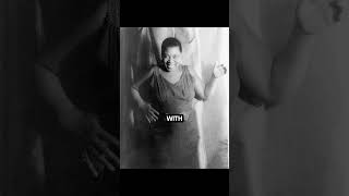 The Rise and Fall of Bessie Smith: A Blues Biography