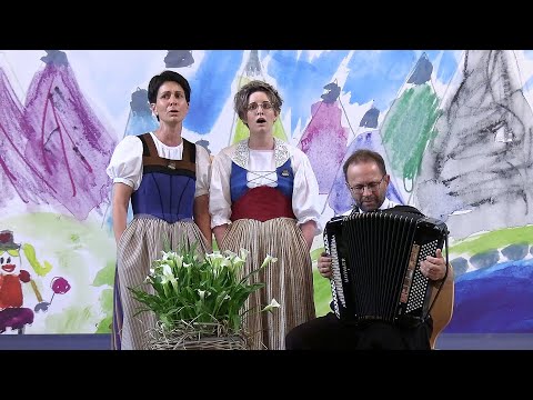 Ds Läbe gniesse von Ueli Moor- JD Monika Frank & Andrea Matter mit Daniel Bösch, Akkordeonbegleitung