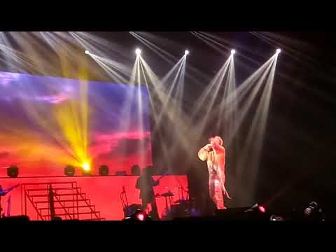 171015 TAEYANG - 'TONIGHT' 오늘밤 ft. Zico White Night in Kuala Lumpur