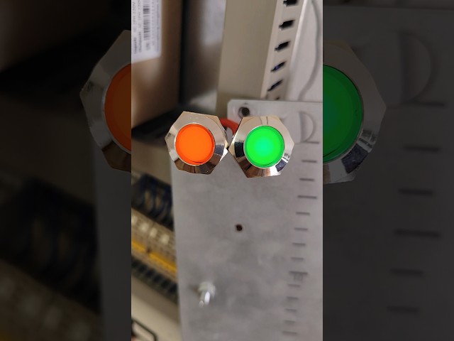 Vídeo relacionado con Gebildet 20Piezas Luz Indicadora LED 10mm Ahorro de Energía Luz Indicadora LED Voltaje Corriente 230VAC Orificio de Montaje Cuadrado Tamaño 10mm (Rojo y Verde)