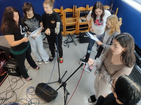 Yxes Joke - První poprvé