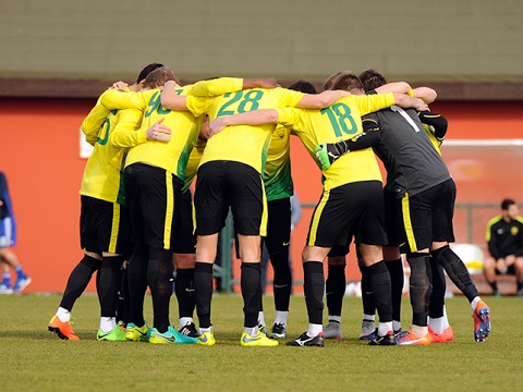 «Анжи» 2 - 0 «Шагадам»