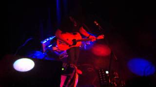 MUSIC-BLACKBIRD- ROXANNE-MAT McHUGH LIVE AT BITTERZOET AMSTERDAM 26-09-2011