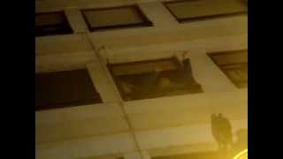 Verbena Falla Periodista Azzati.Señora bailando Ai se eu te pego