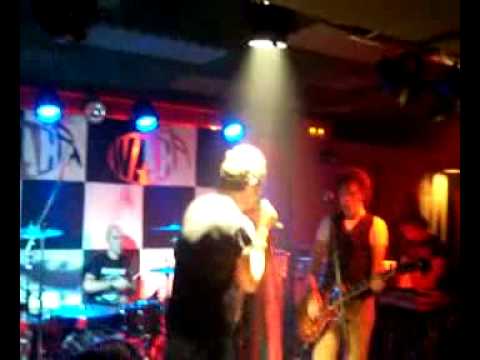 Babylon Rockets Don't Need An Alarm Clock"ww.rockandtrip.com