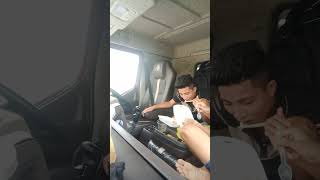 Hành trình bắc _nam day2 24h trê. Xe