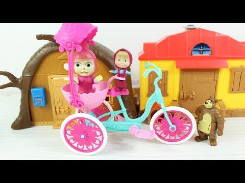 Koca Ayı Maşalara Harika Bisikletler Alıyor Maşa Heidi Peter Parkta Oyun Oynuyor