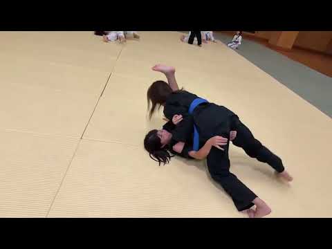 女子柔術スパーリング１