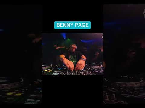 Benny page with a fantastic set. Had the crowd jumping! #benny #page #dnb #set #dj #djset #live