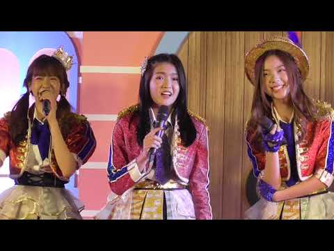 251218 Jennis BNK48 - Mini Concert @ Give อ่ะ Gift #ให้ก่อนไม่รอแล้วนะ at Imperial World สำโรง