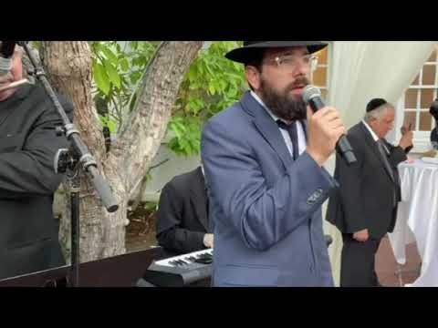 Bentzi Marcus sings Chupah "Mi Adir" and "Mi Bon Siach"