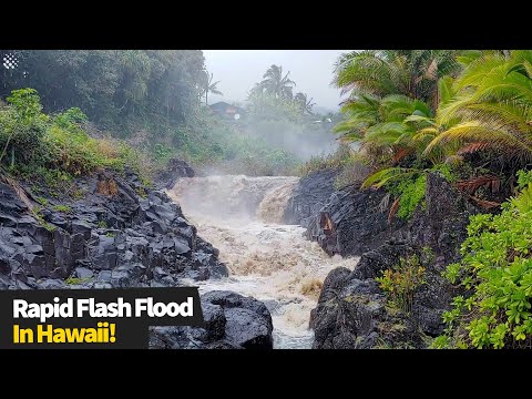 Watch as flash flood forms in a matter of minutes in Hawaii