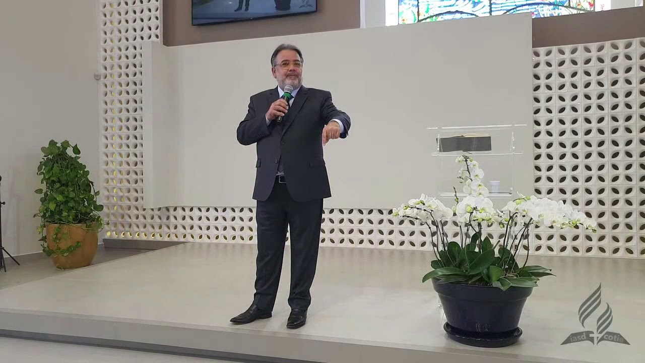 Nascidos da Água e do Espírito - Pr. Fernando Iglesias