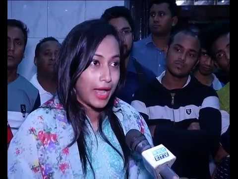হাসিনা- অ্যা ডটার্স টেল দেখতে ৫ম দিনেও হল ভর্তি দর্শক