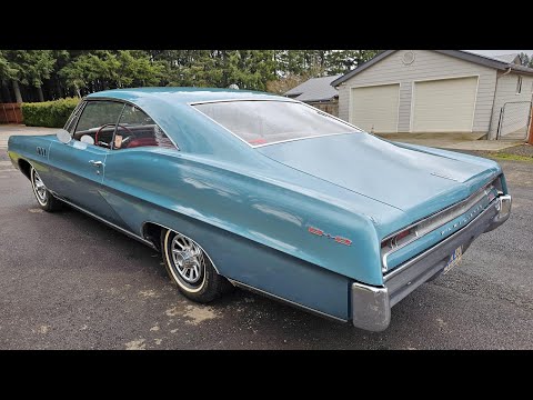 1967 Pontiac Parisienne 2+2: A Pontiac 2+2 with a 6 Cylinder?!