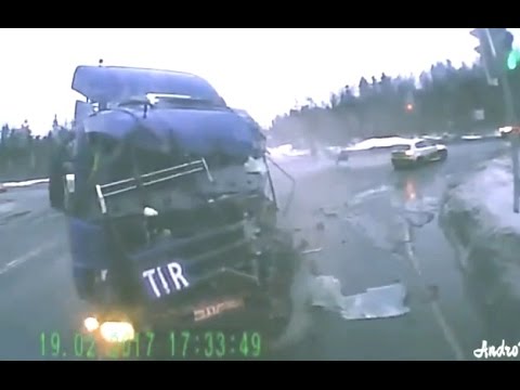 Horrible Road Accidents Brutal Car Crashes #19  - 2017