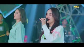 Download lagu DIKE SABRINA feat SISKA AMANDA - ANTARA KAU DIA DAN AKU mp3