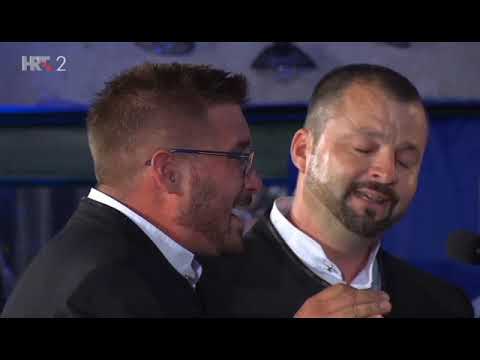 MATERIN PLAČ - klapa Krunik - FDK 2022 M