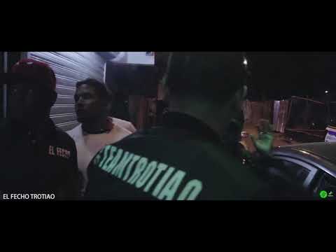 Presentación- en Amenaza lounge los mameye El Fecho