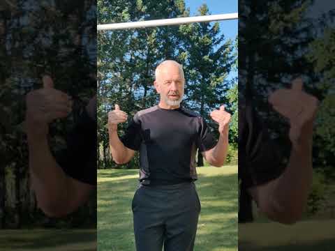 62-Year Old Man Attempts 20 Chin-ups!