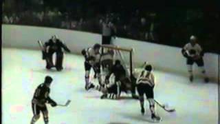 Gerry Cheevers No. 30 Boston Bruins