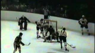 Gerry Cheevers No. 30 Boston Bruins