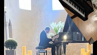 Schönes Piano video preview