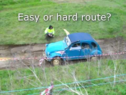 Land Rover vs 2CV